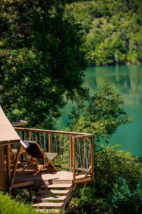 מלון Jablanica Glamping Bagrem מראה חיצוני תמונה