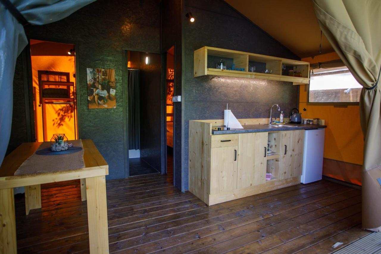 מלון Jablanica Glamping Bagrem מראה חיצוני תמונה