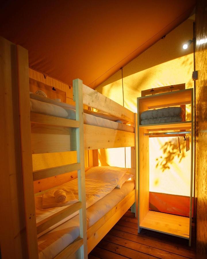 מלון Jablanica Glamping Bagrem מראה חיצוני תמונה